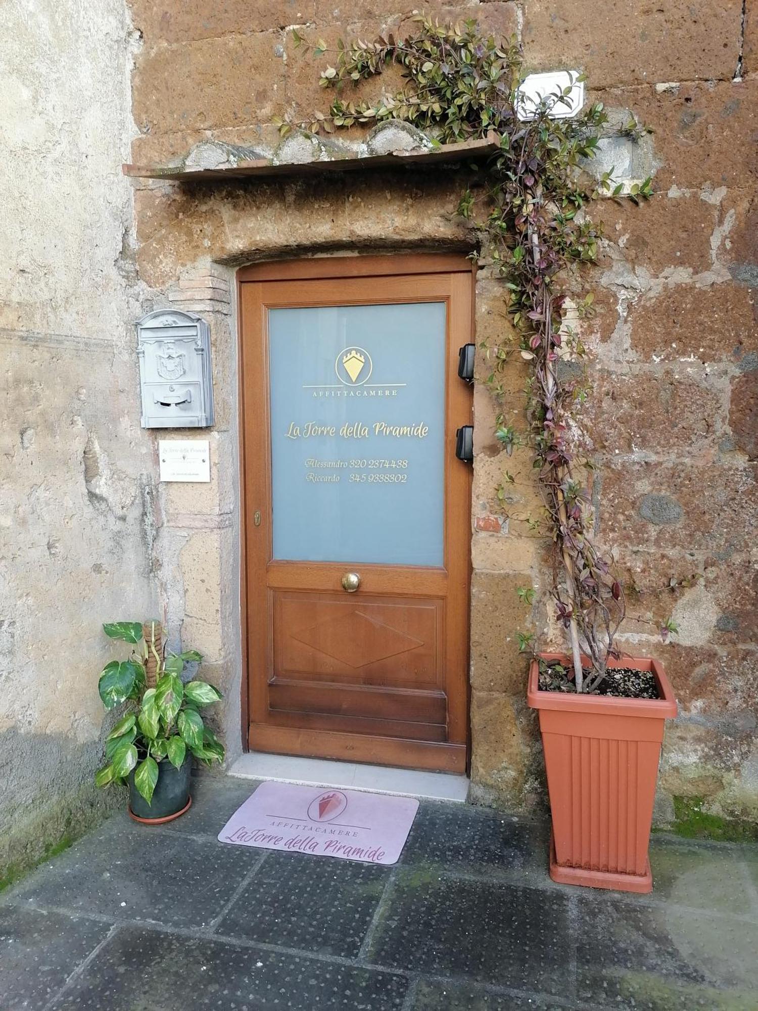 Hotel La Torre Della Piramide Pitigliano Exterior foto